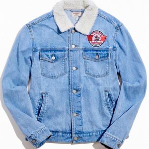 I sell this jacket budweiser size large